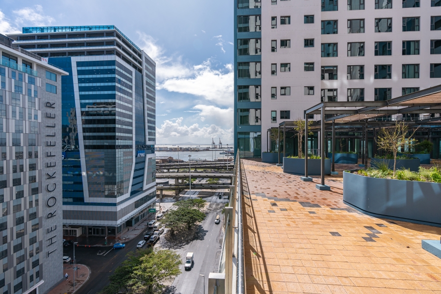 1 Bedroom Property for Sale in Foreshore Western Cape